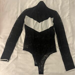 Pinko lack turtleneck cutout bodysuit